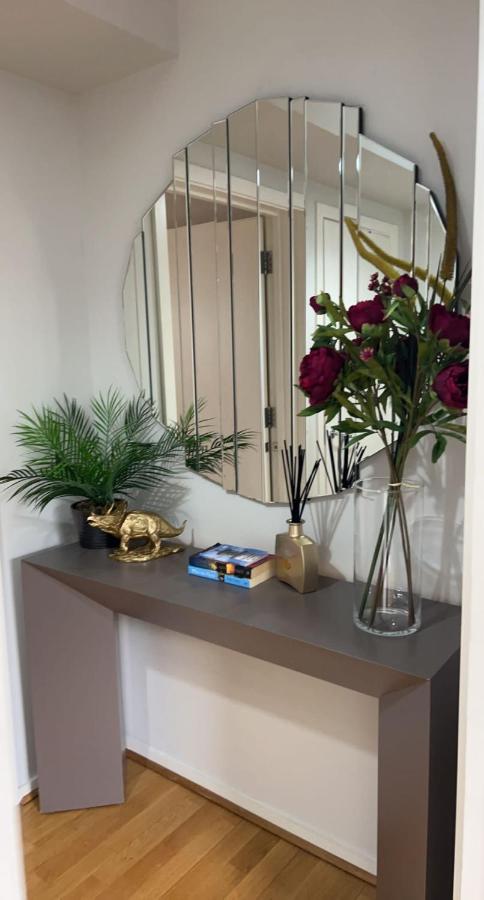 The Reflection Apartment , With River Thames View London Exterior foto